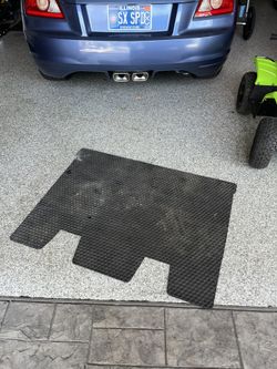 Dodge Nitro cargo mat 