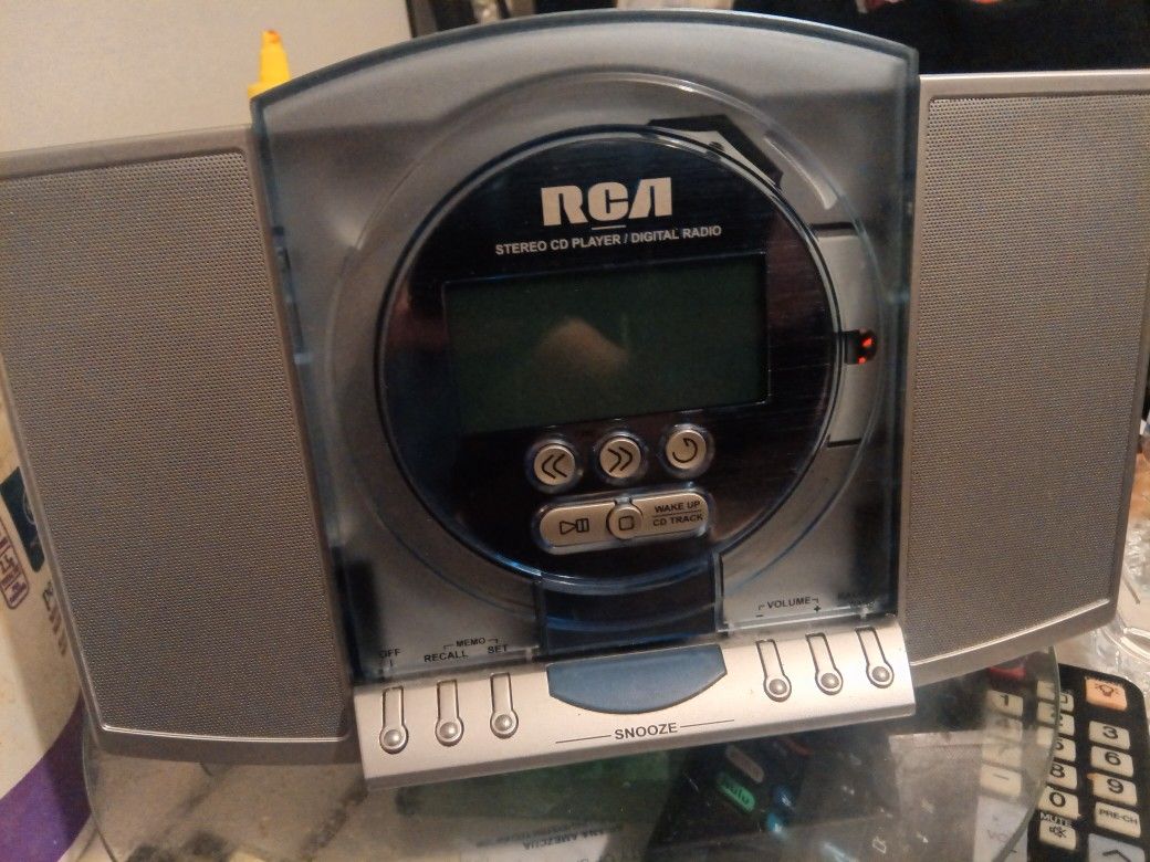 RCA FM-Am CD Player