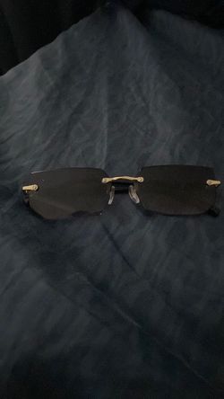 Black sun glasses