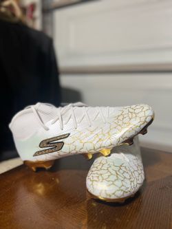 Skechers elite soccer cleats