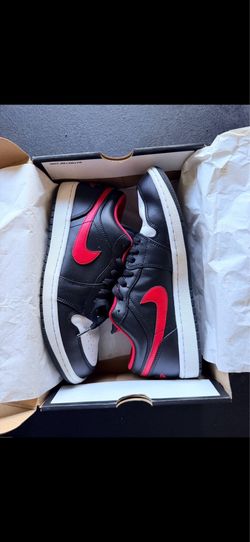 Air Jordan 1 low white toe