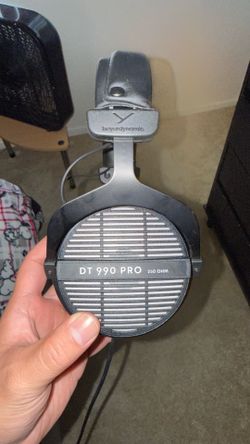 Beyerdynamic DT 990s 250Ohm headphones