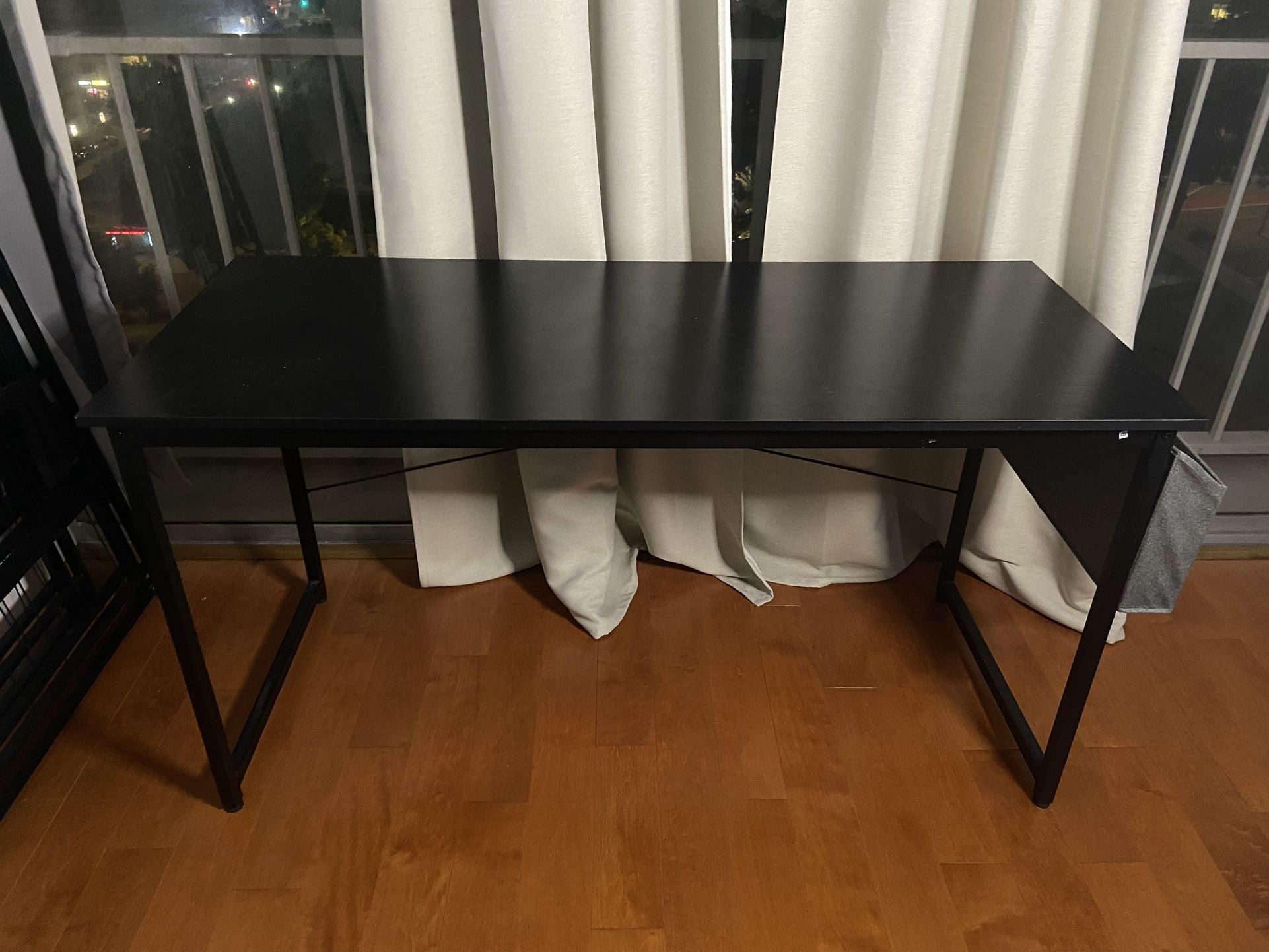 55” Cubiker Computer Desk