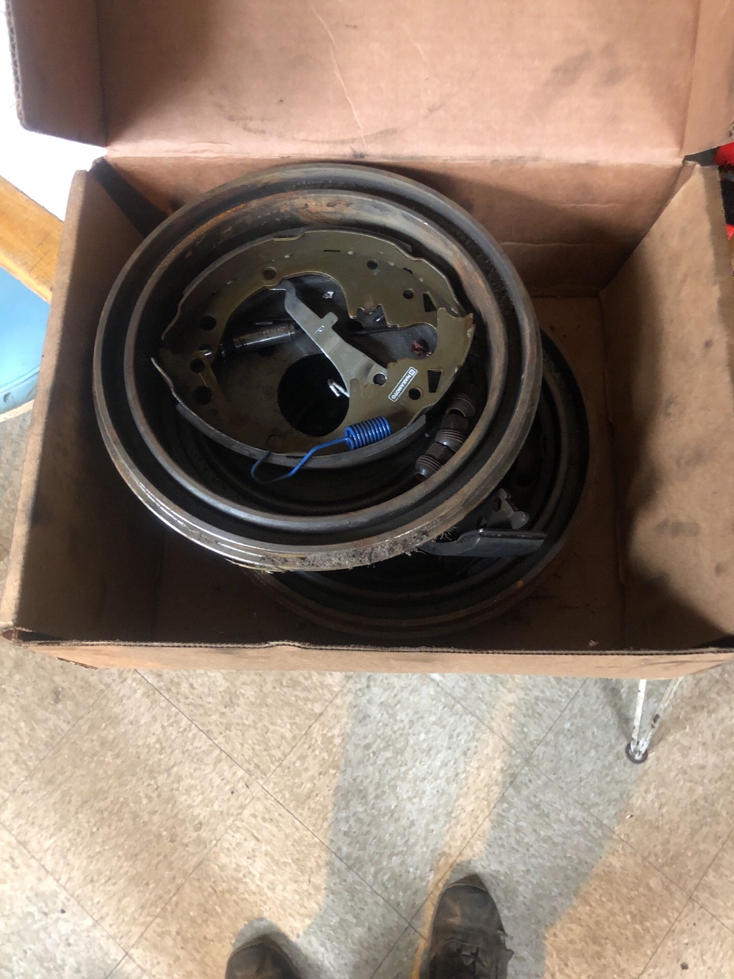 S10 rear drums,brake shoes, and hardware kit