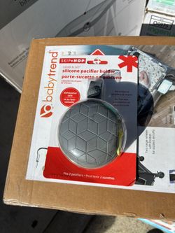 Skip Hop Silicone Pacifier Holder 