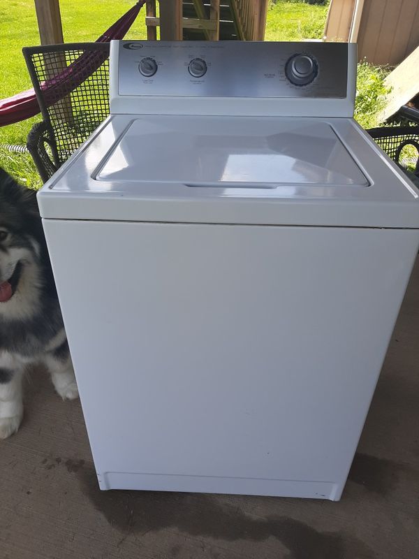 Amana super capacity top loader washer for Sale in Kansas City, MO