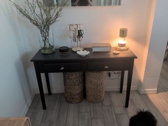 Small medium vanity/desk
