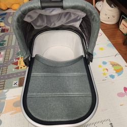 Uppababy Vista V2 Bassinet