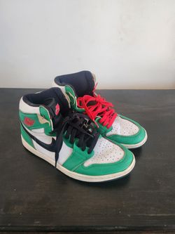 Air Jordan 1 Retro High OG Lucky Green