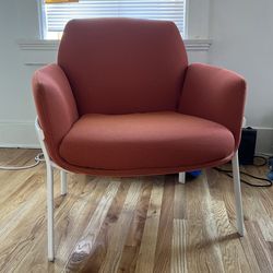 Italian Style Lounge Chair