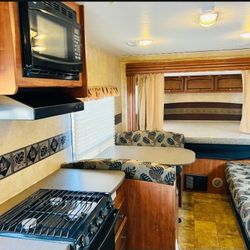 2012 Jayco Trailer 