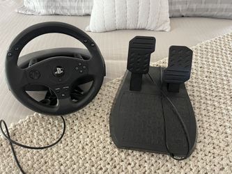 Play Station Steering Wheel And Pedals