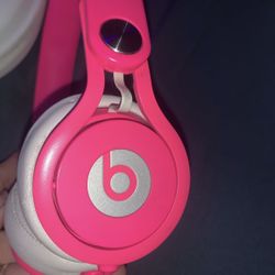 Pink Beats Headphone And Case 