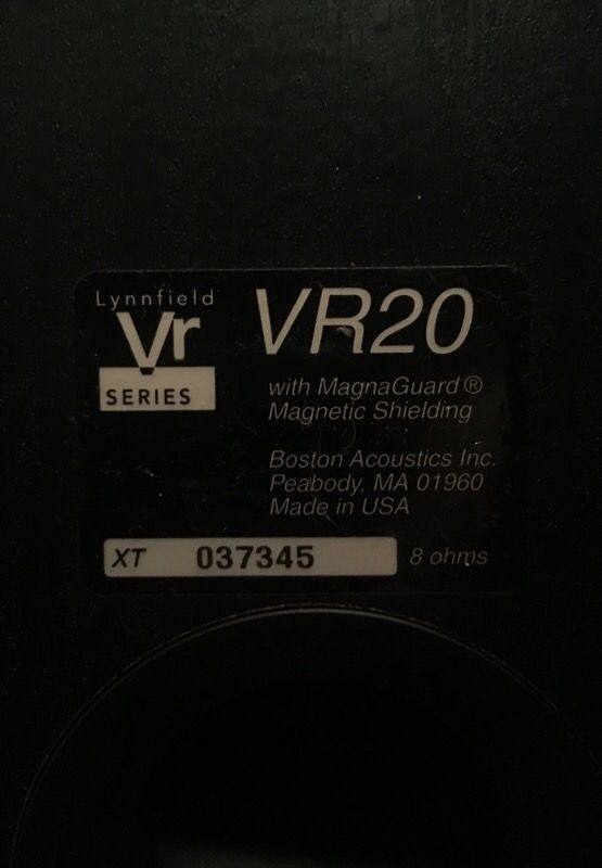 Boston Acoustic Lynnfield VR-20 Floor-standing Speakers