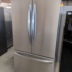 Frigidaire FRFN2813AF
36 Inch Freestanding French Door Refrigerator