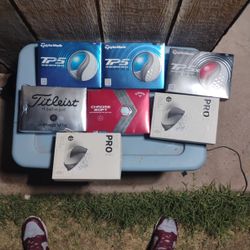TP5, Titleist ProV1x, Callaway Chrome Soft And Vice Pro Drip Golf Balls 
