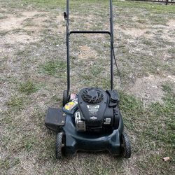 Lawnmower/gas can