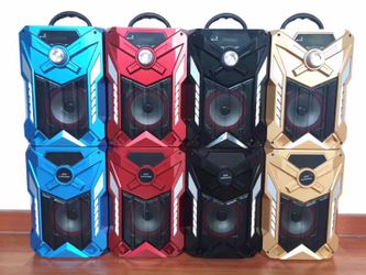 mini bluetooth speaker with wired microphone