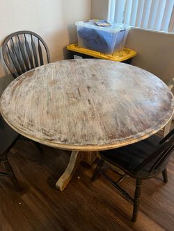 Hard wood table