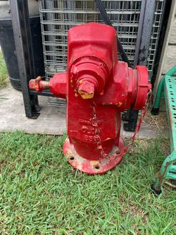 Clow fire main hydrant