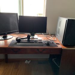 Desk and chair set
