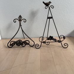 2 Bronze Colored Metal Easels