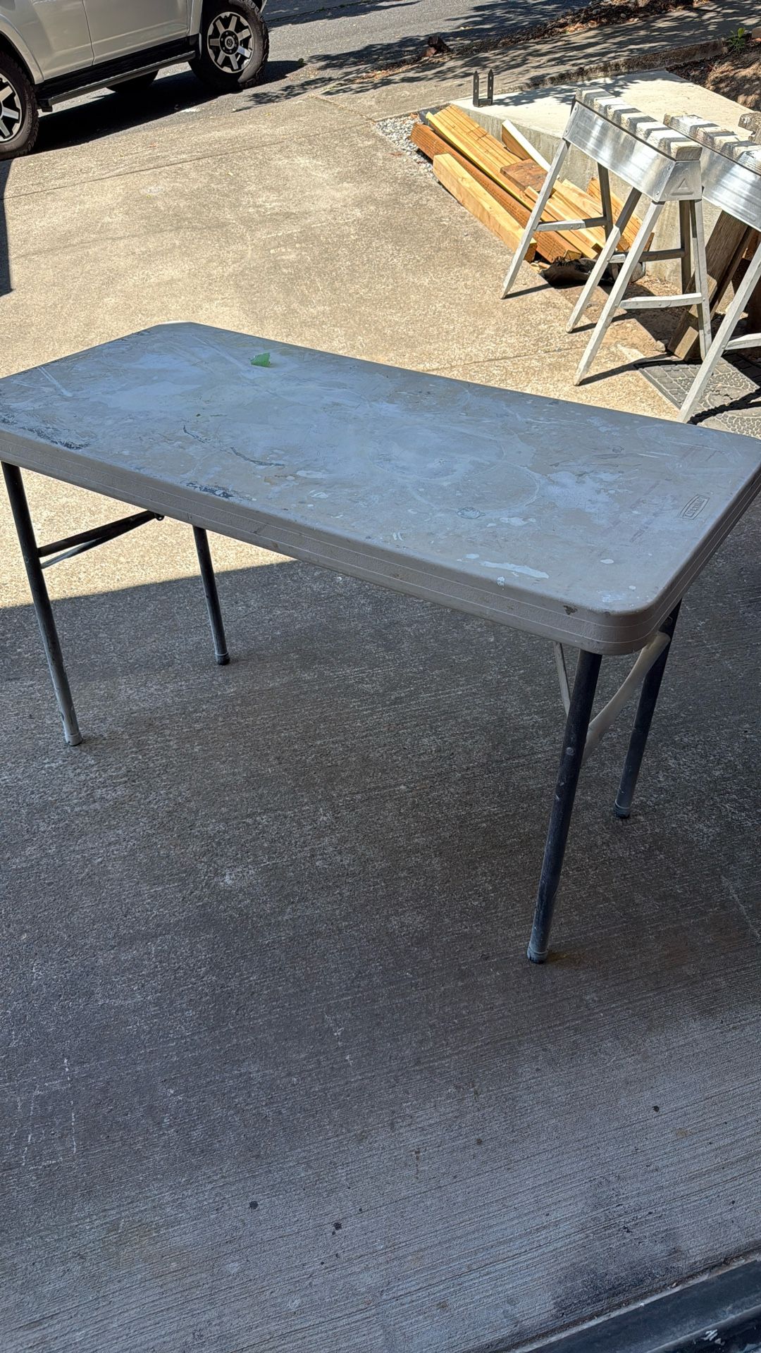 Folding Table