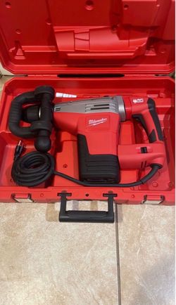 Milwaukee Heavy Duty 14lb (6,4kg ) SDS- Max Demolition Hammer