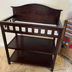 Thomasville Changing Table 