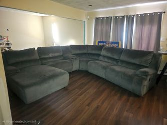 Ashley Clonmel 5-Piece Sectional 2x Power Recliner 1x Manual Recliner
