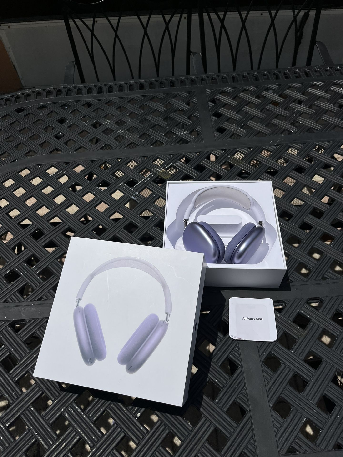 Apple AirPod Maxes Purple