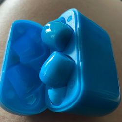 Free Generic Ear Pods