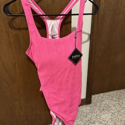 NEW Women’s Swim Suit Size Medium