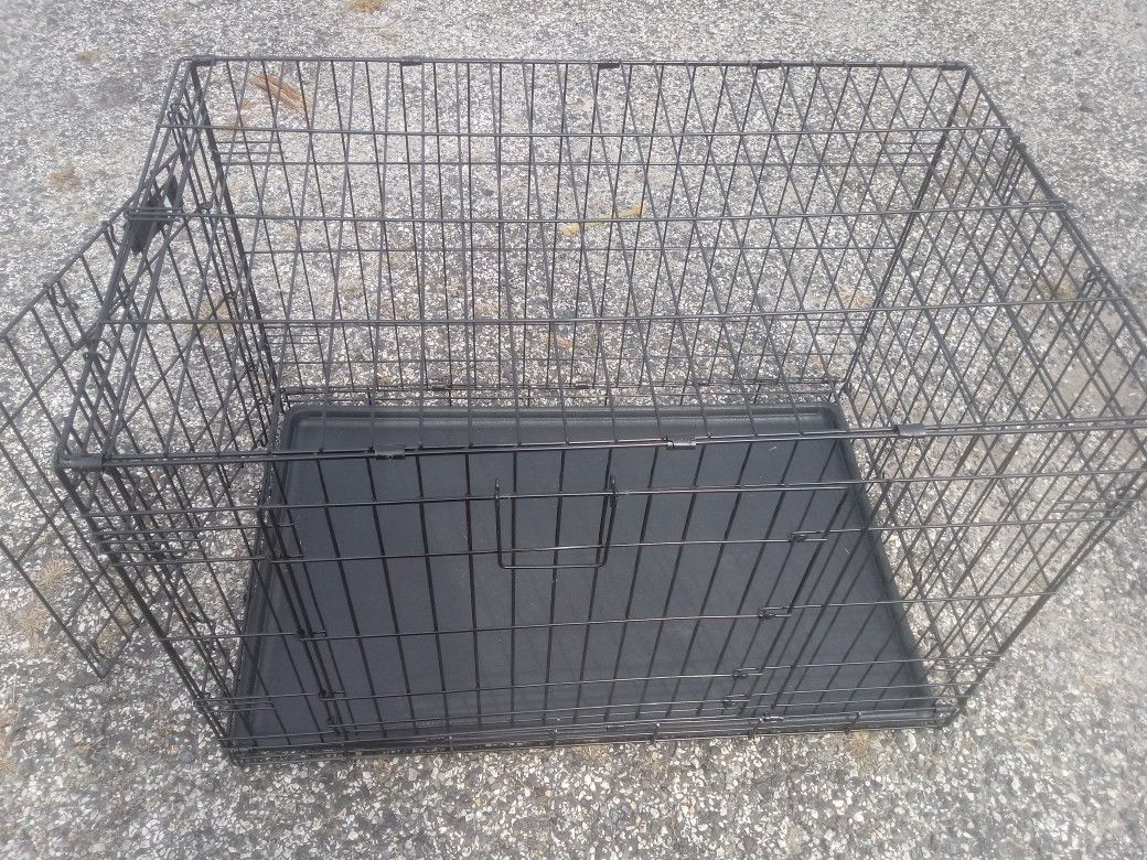 LARGE (36in.) DOG/CRATE/CAGE DOUBLE DOORS BOTTOM TRAY & FOLDS FOR EASY STORAGE & TRANSPORT. FREE DELIVERY