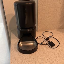 PETLIBRO Automatic Cat Feeder with Camera, 1080P HD Video with Night Vision, 5G WiFi Pet Feeder with 2-Way Audio, Low Food & Blockage Sensor, Motion &