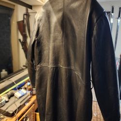 .leather Trench Coat