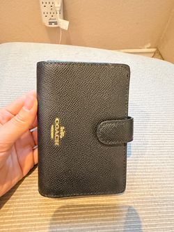 Authentic Coach Wallet Like New