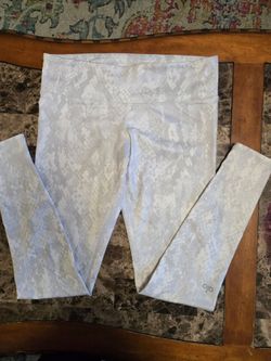 Lululemon Size 4