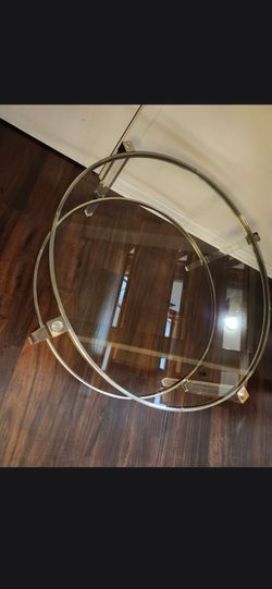 Circle glass coffee table