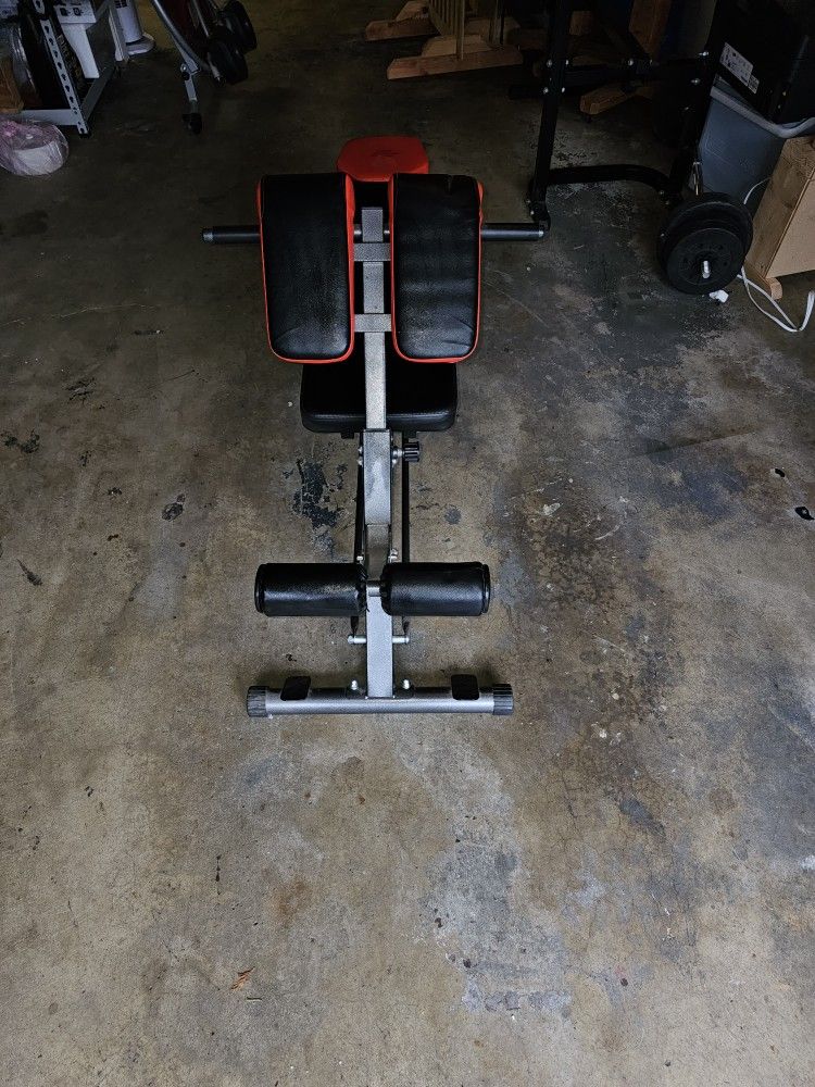 weight bench