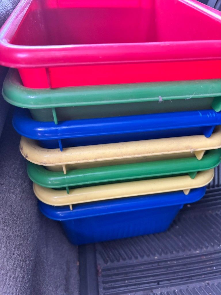 11 Colorful storage organizer utility tray tote bins
