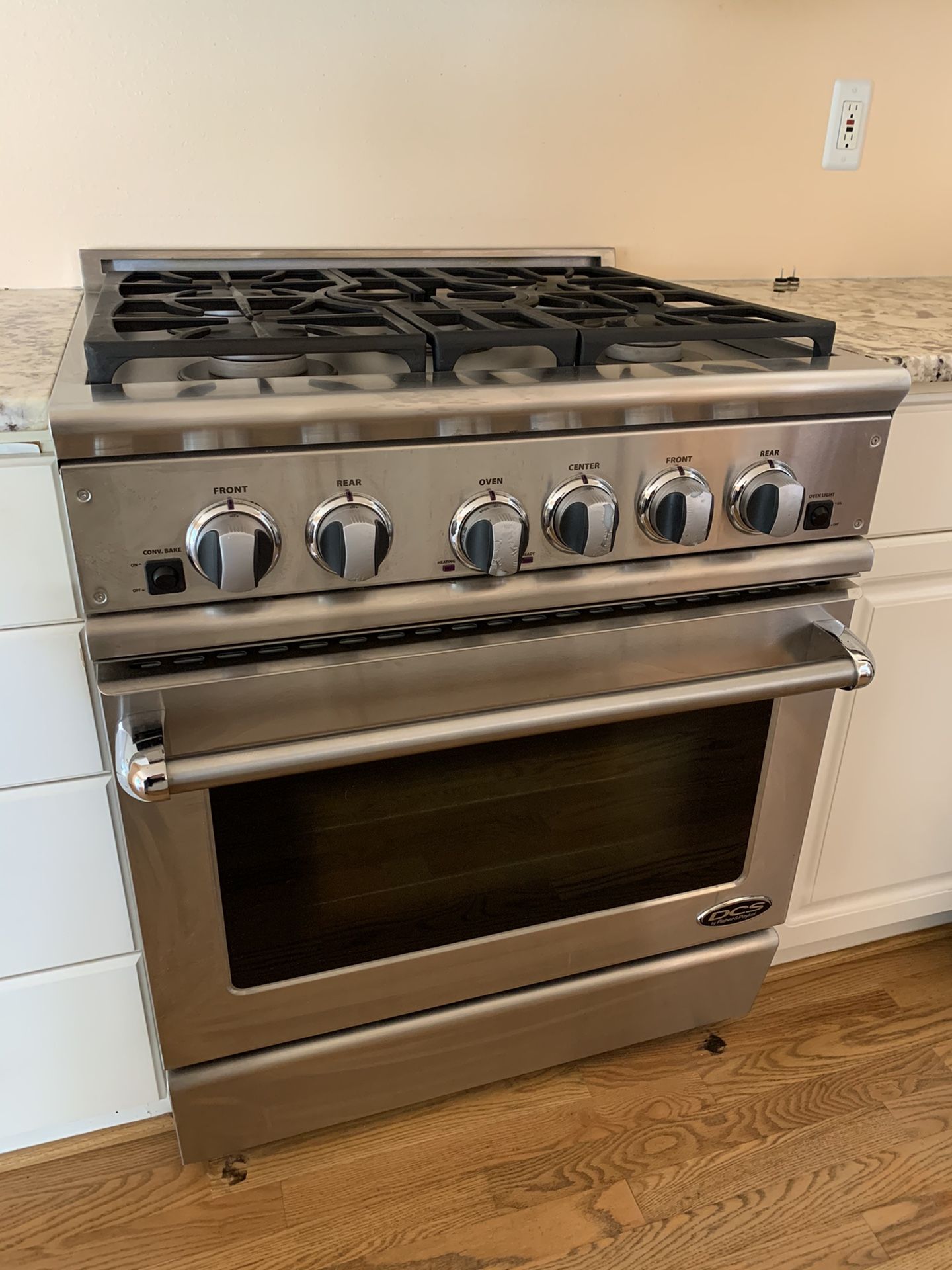 DCS Gas Oven / Range for Sale in Bothell, WA OfferUp