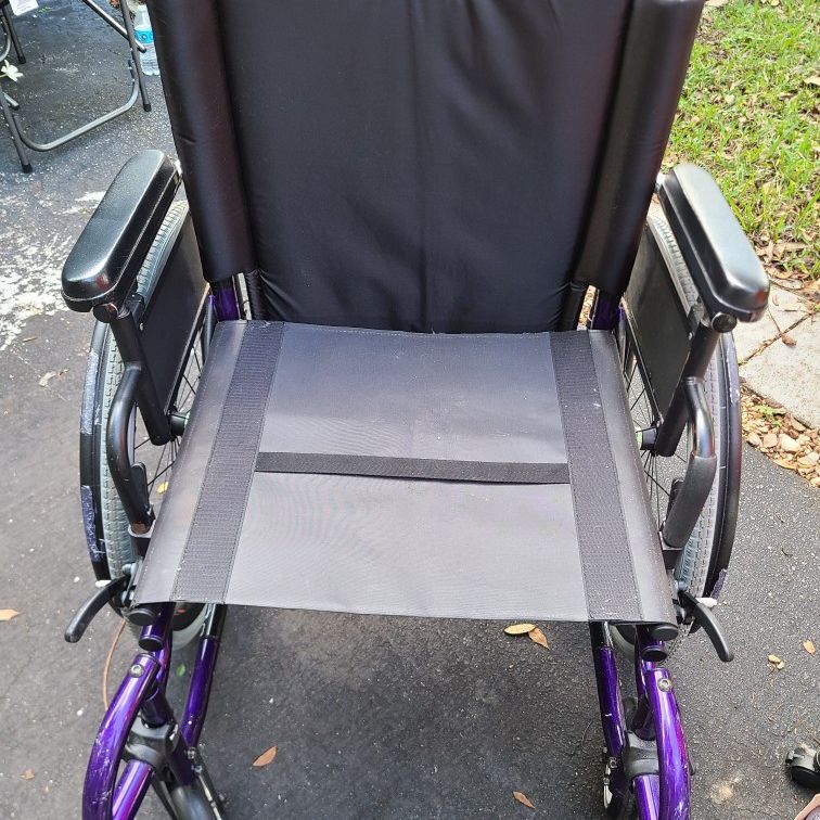 Quickie 2 The Natural Fit Wheelchair