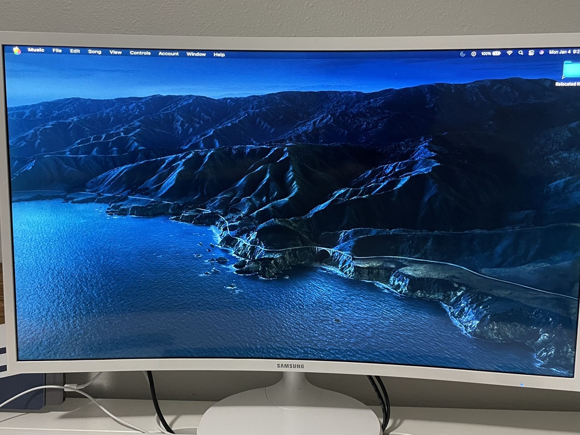 Samsung 32” Curved Monitor 1080p