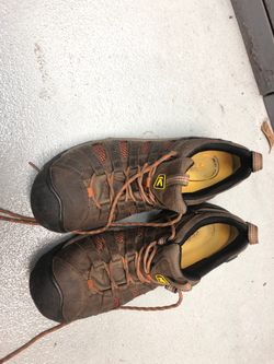 Keen steel toe shoes size 11 US