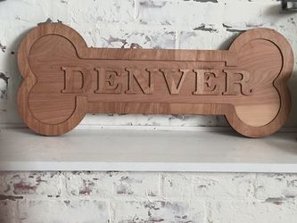 Customizable animal name sign