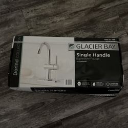 Single Handle Bathroom Faucet