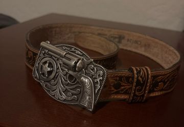 Justin Kids’ Western Leather Belt + Decorative Buckle — Size 24