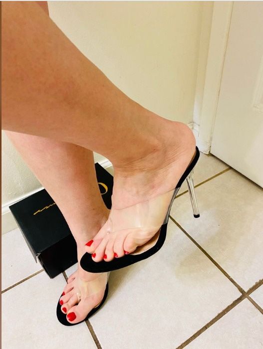 Black & Clear Thongs Heels Sandals New Available