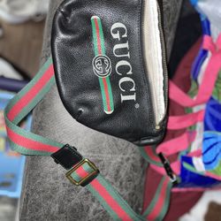 Real Men’s Gucci Fanny Pack